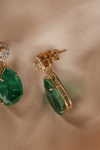 Emerald and Diamond Earring